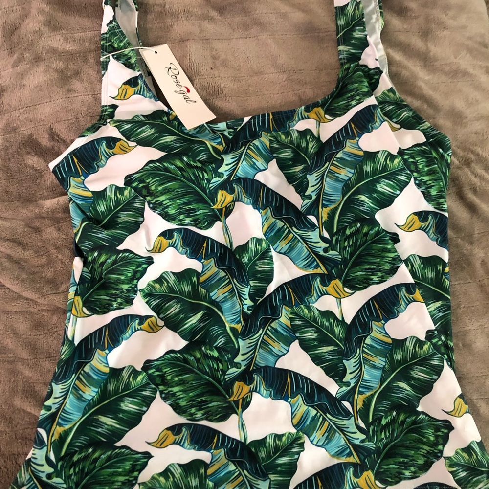NWT Tankini Top and Swim Skirt Set size 3X